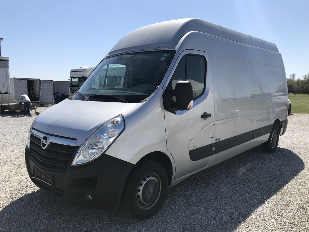 Opel movano b